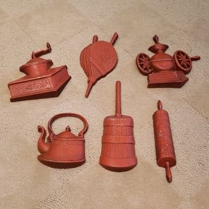 Sexton Wall Decor Vintage Kitchen, Dark Orange